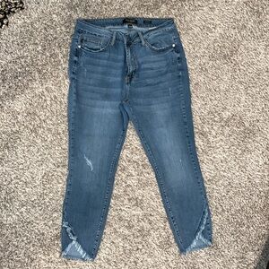Judy Blue tulip hem jean